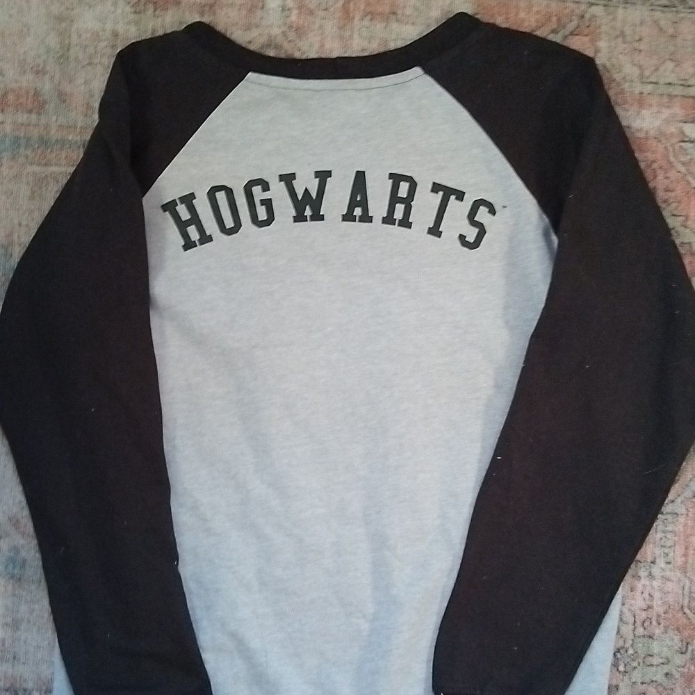 Harry Potter Hogwarts Crest Sweatshirt - Black and Gray - M Kid/XS Women - Picture 4 of 4